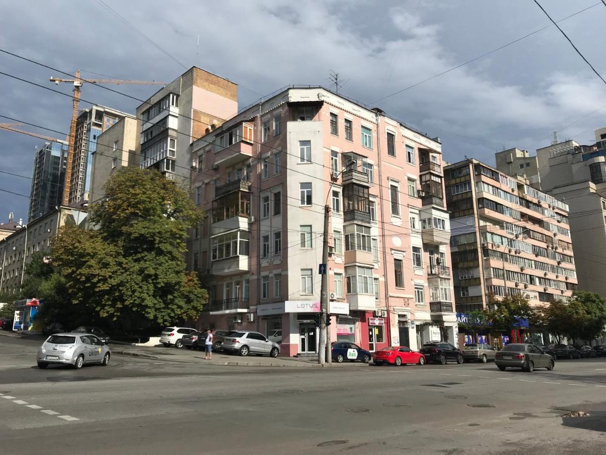 Aparthotel Mій Київ Extérieur photo